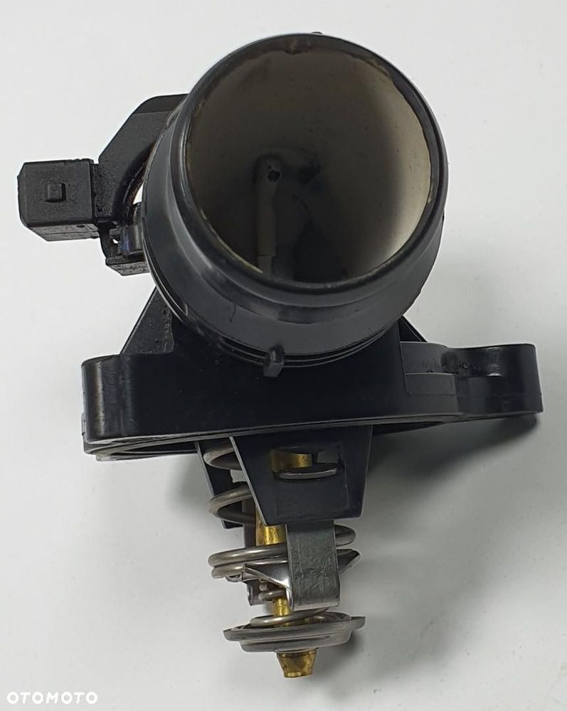 TERMOSTAT OBUDOWA TERMOSTATU BMW E82 E46 E84 E87 E83 E85 E90 E91 - 4