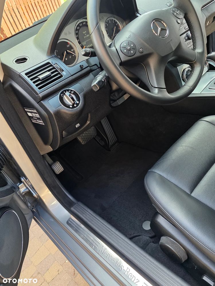 Mercedes-Benz Klasa C 350 7G-TRONIC Avantgarde - 27