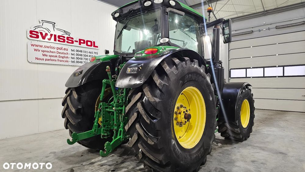 John Deere 6215 R - 7