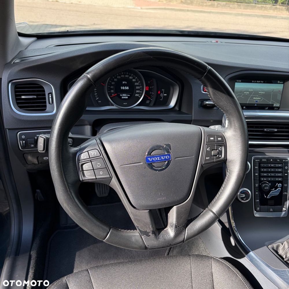 Volvo V60 D4 Business Edition - 11