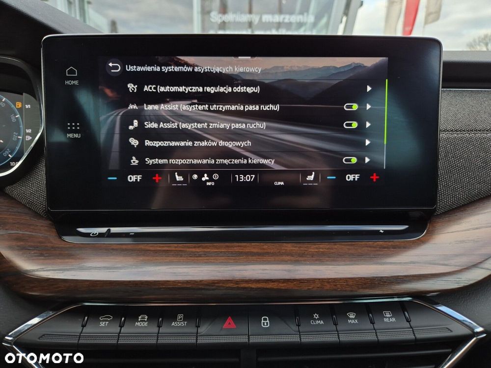 Skoda Octavia 2.0 TDI 4x4 Scout DSG - 29