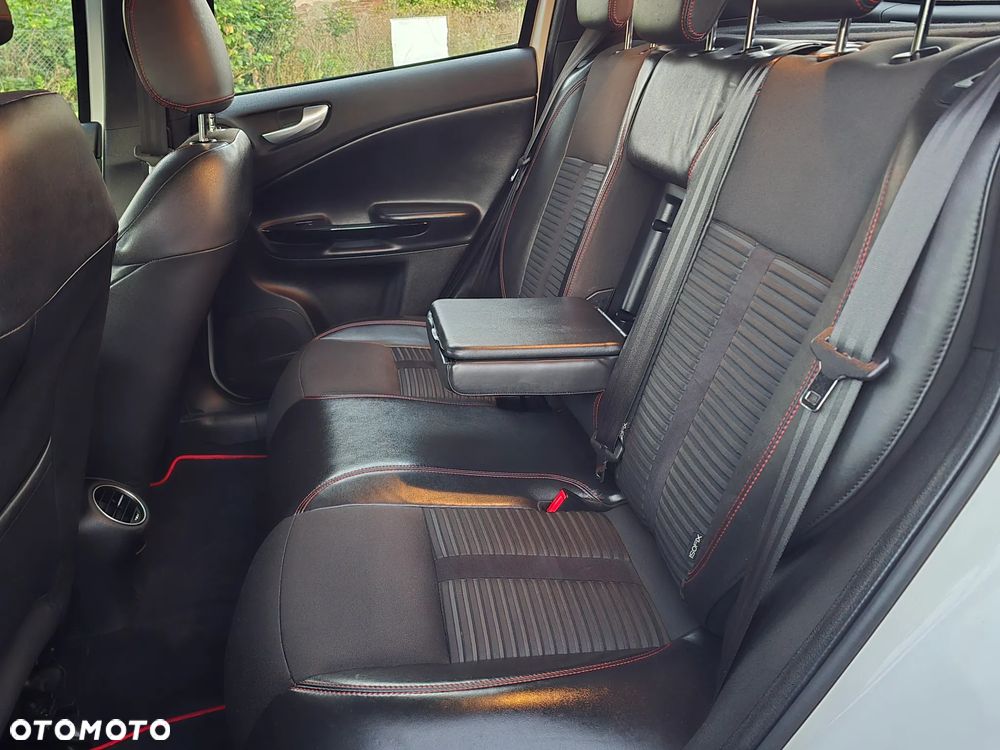 Alfa Romeo Giulietta 1.6 JTDM 16V Turismo - 22