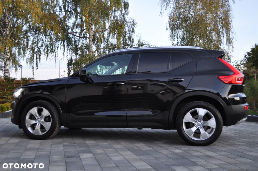 Volvo XC 40 T3 Momentum Pro - 17