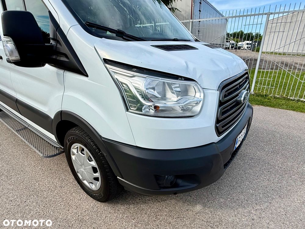 Ford Transit - 27