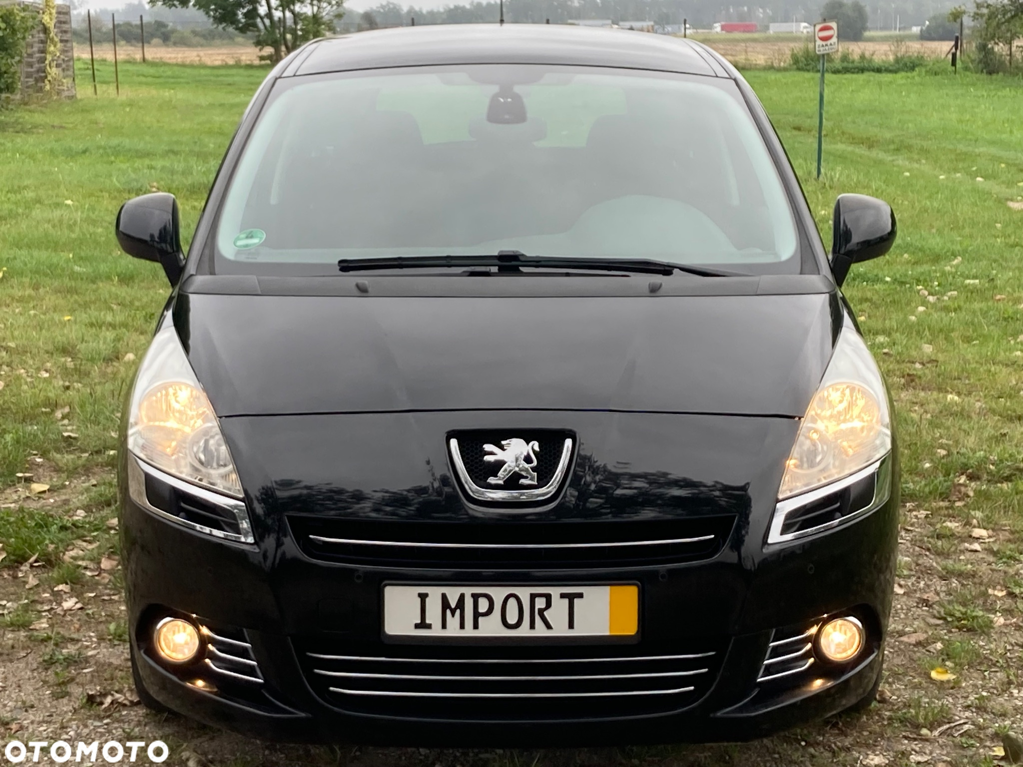 Peugeot 5008 1.6 THP Business Line - 10
