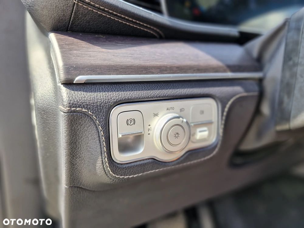 Mercedes-Benz GLE 400 d 4-Matic - 30
