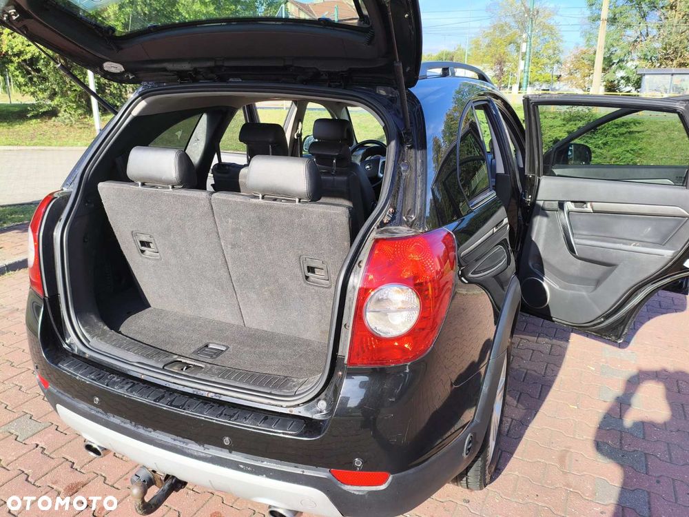 Chevrolet Captiva 3.2 LT high - 19