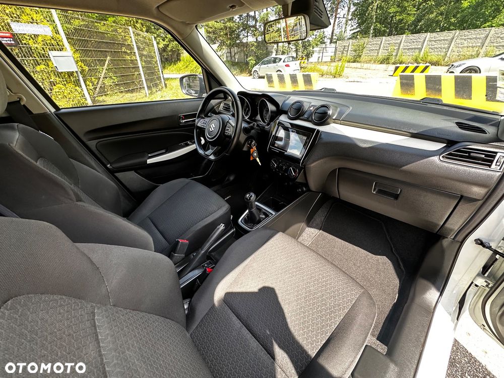 Suzuki Swift 1.2 Dualjet Hybrid Comfort+ - 17