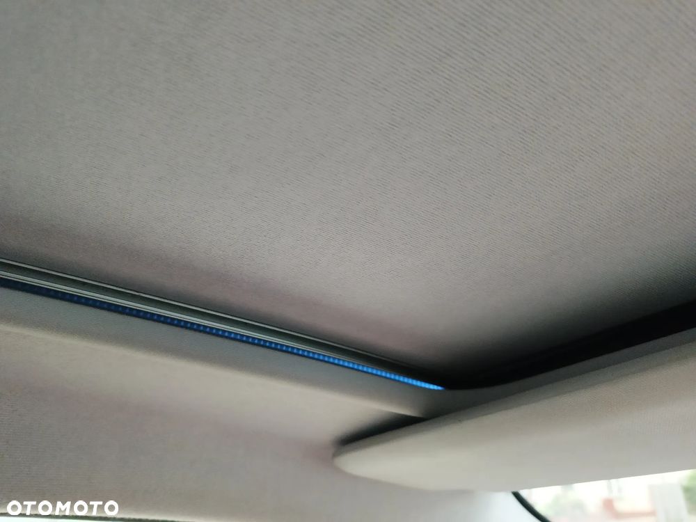 Peugeot 208 1.6 e-HDi Allure STT - 18