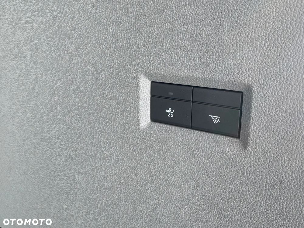 Ford Tourneo Custom 2.0 EcoBlue 320 L2 Active - 11