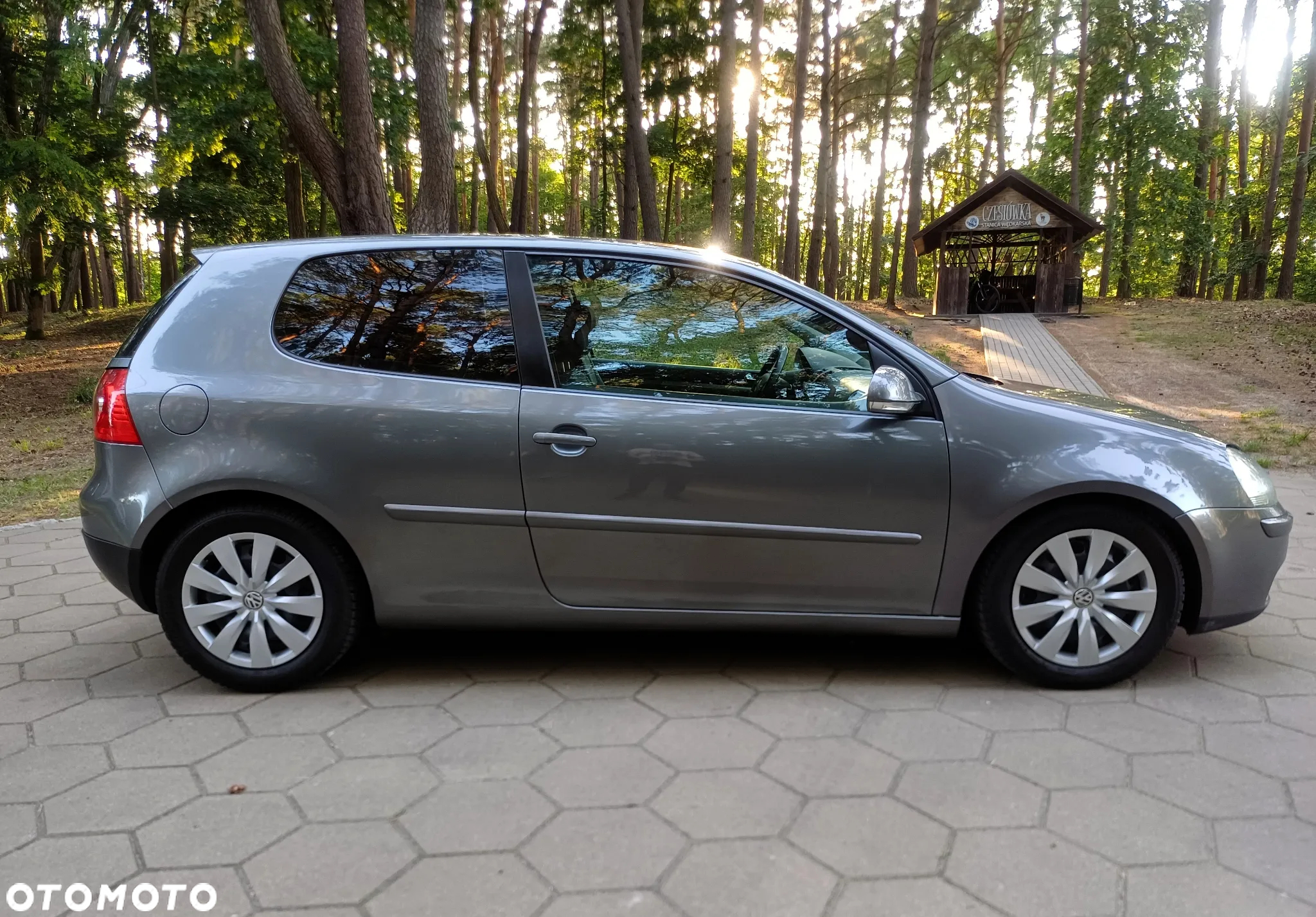 Volkswagen Golf 1.9 TDI Comfortline - 8