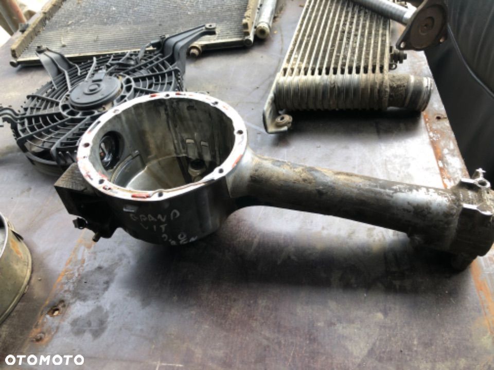 Obudowa mostu przedniego aluminiowe suzuki grand vitara