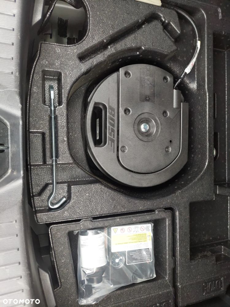 Skoda Octavia 1.6 Combi Selection - 15