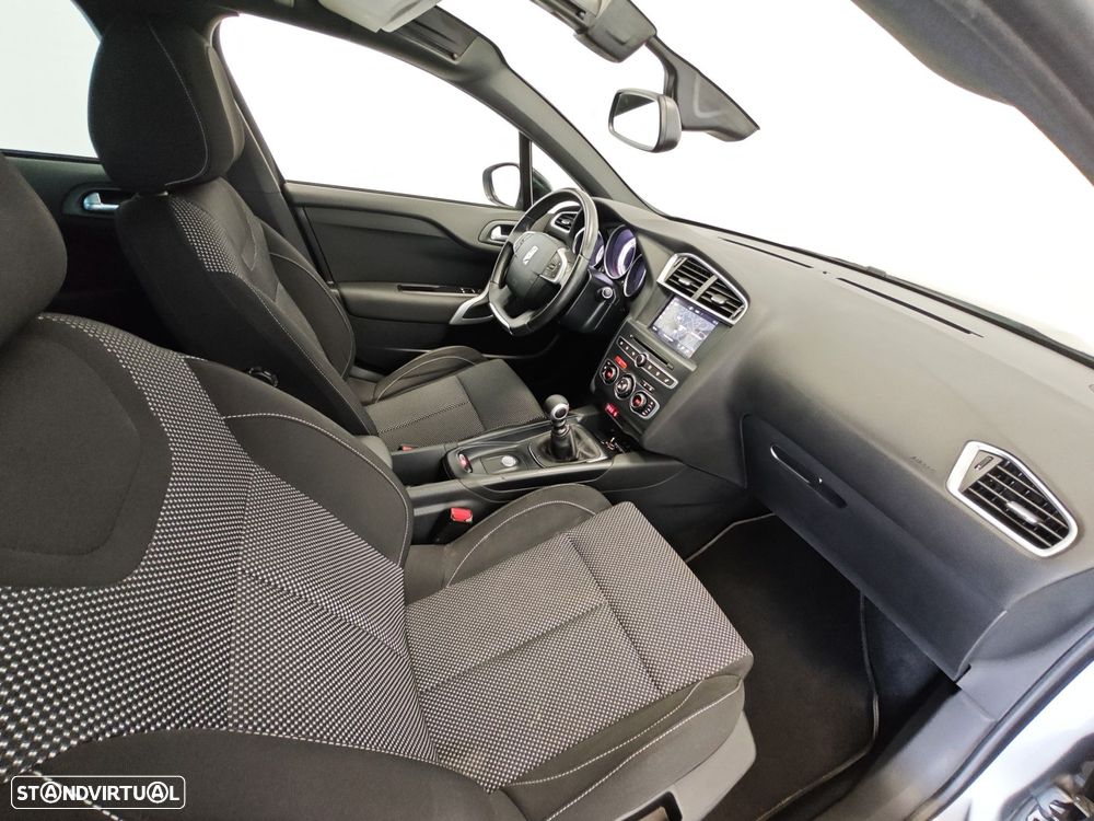 DS DS4 Crossback PureTech 130 S&S - 37