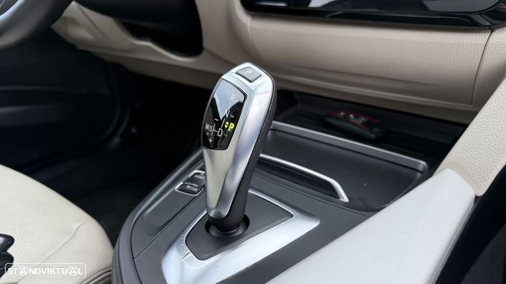 BMW 320 d Aut. Efficient Dynamics Edition Blue Perf. Luxury Line - 37