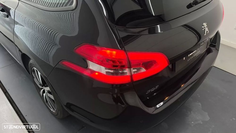Peugeot 308 SW - 8