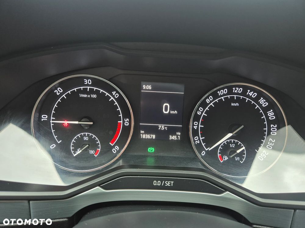 Skoda Superb 2.0 TDI Ambition - 15