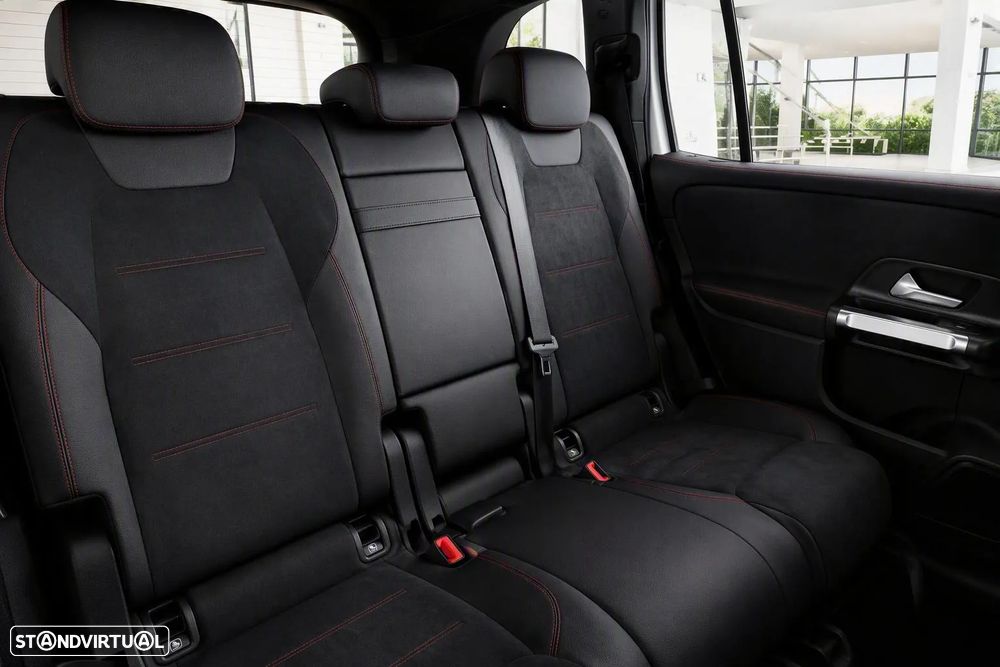 Mercedes-Benz GLB 200 AMG Line - 10