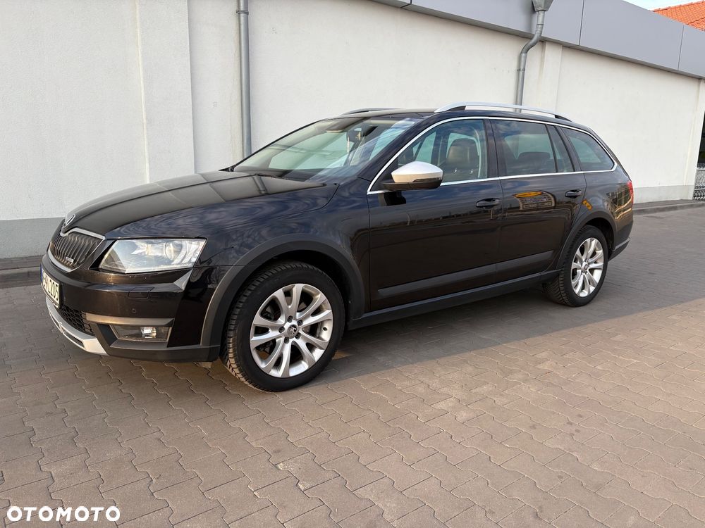 Skoda Octavia 2.0 TDI 4x4 DSG Scout - 8