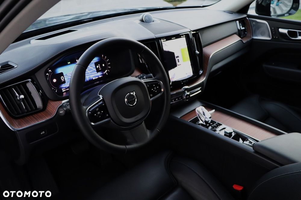 Volvo XC 60 - 18
