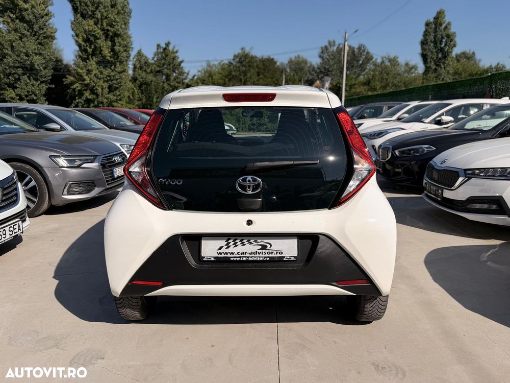 Toyota Aygo 1.0 VVY-I 5 usi X-connect - 8