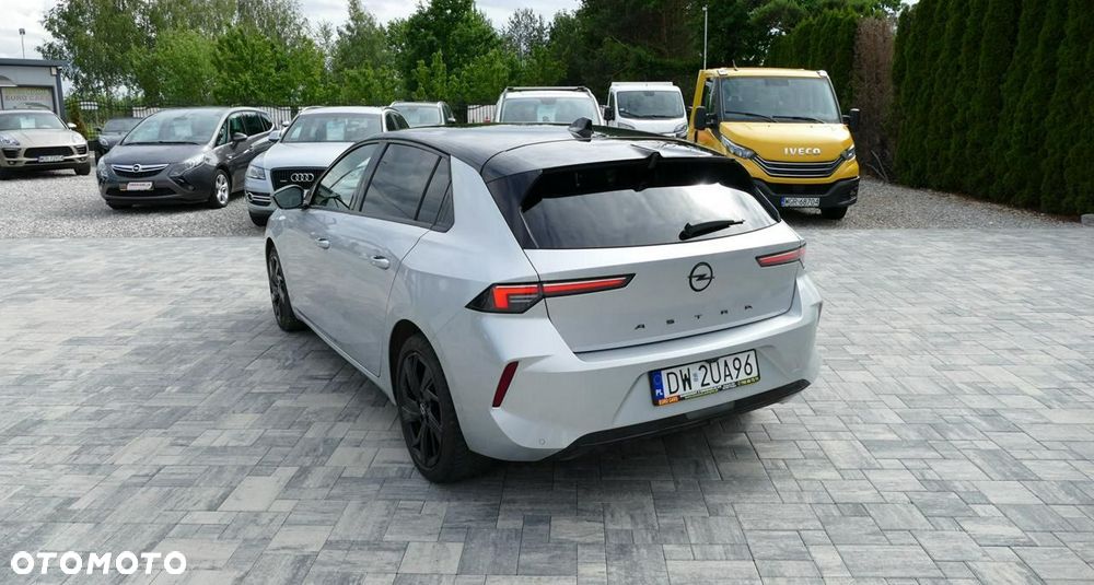 Opel Astra - 4