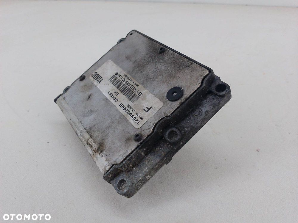KOMPUTER, STEROWNIK FIAT CROMA 2005- 2.2 MPI 16V 55202645  12598024AB - 3