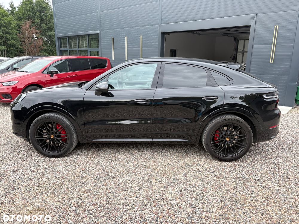 Porsche Cayenne - 8