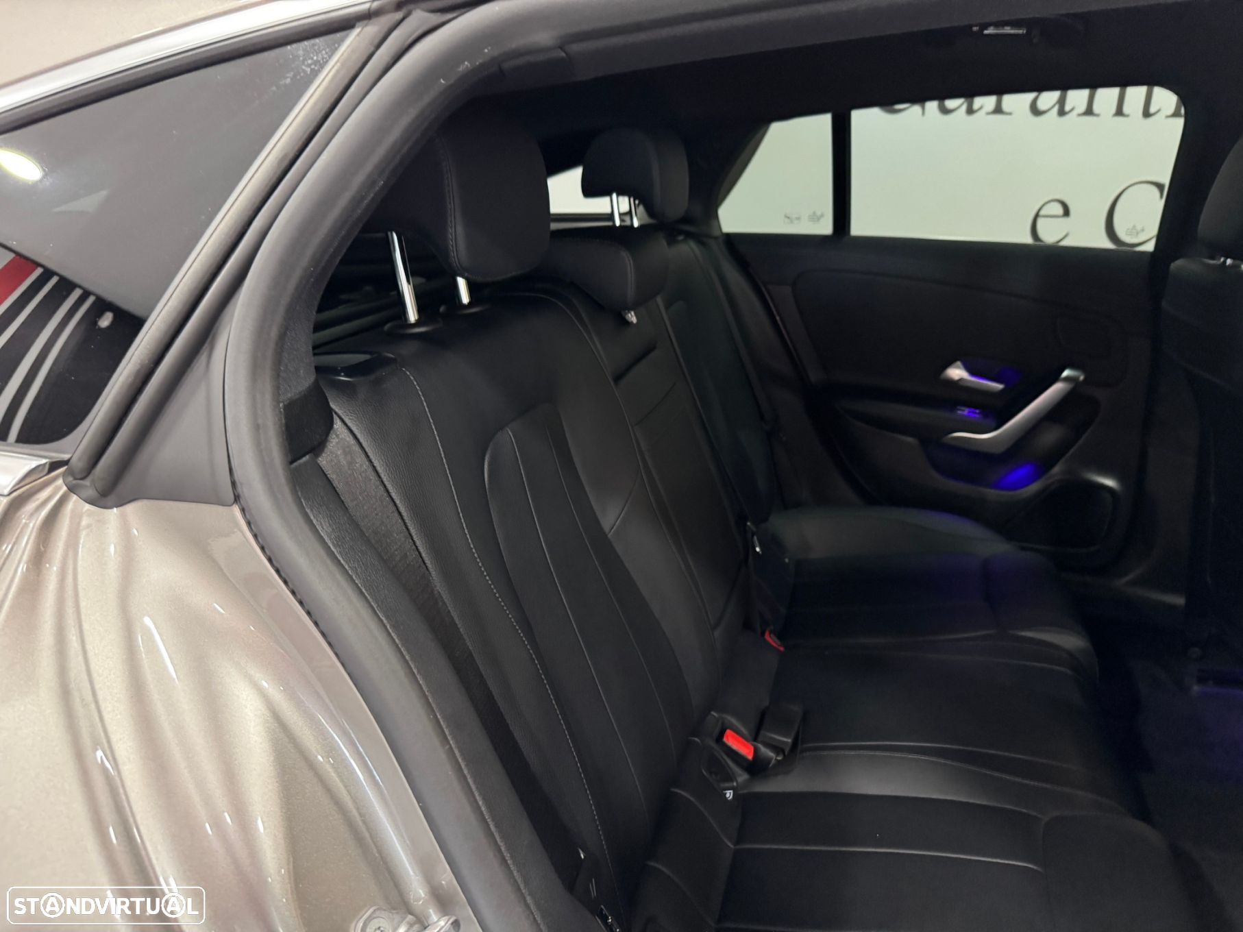 Mercedes-Benz CLA 180 d Shooting Brake Progressive - 39