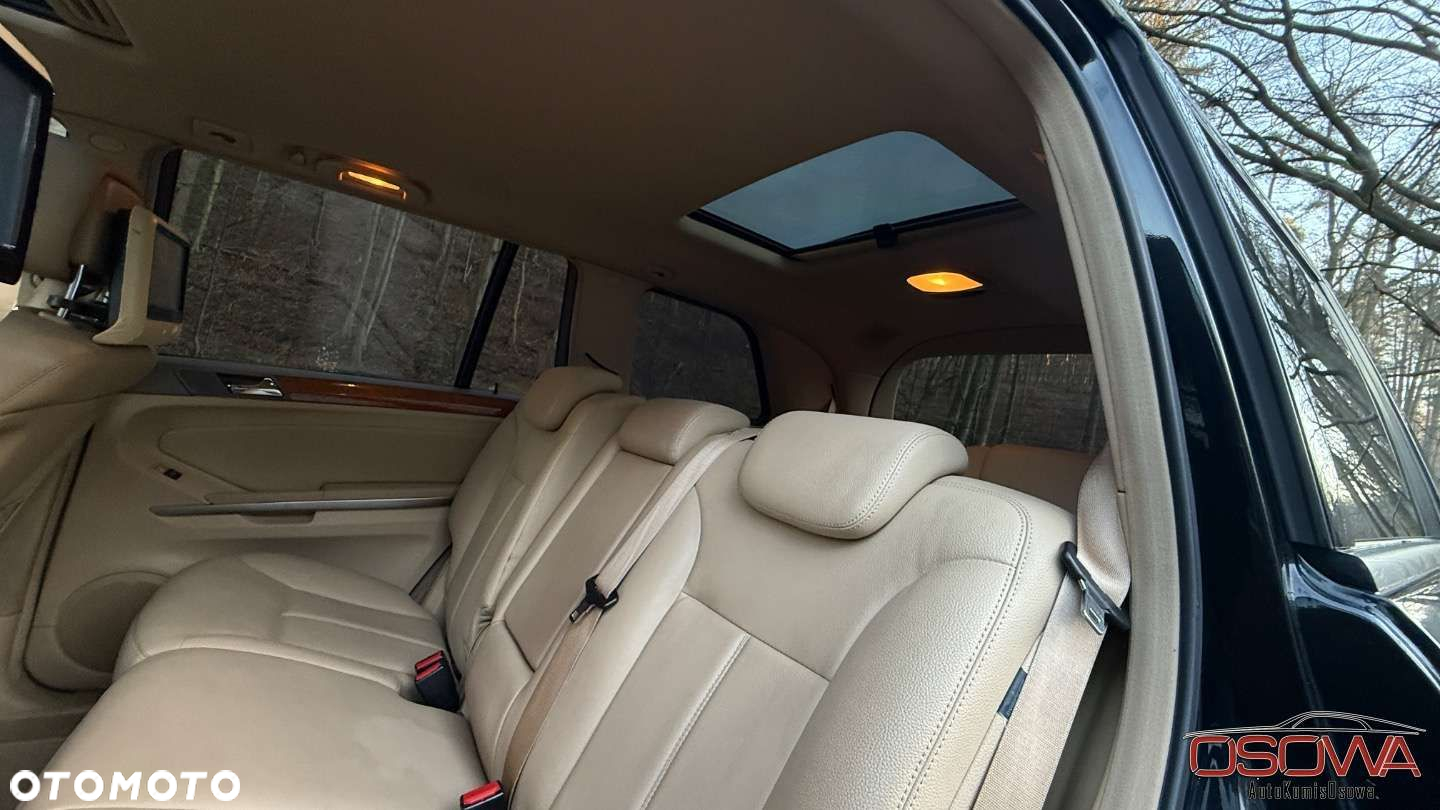 Mercedes-Benz GL 450 4Matic 7G-TRONIC Grand Edition - 27