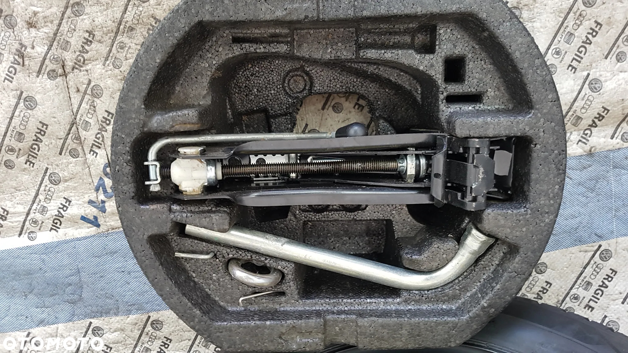 KOŁO ZAPASOWE ZESTAW VW PASSAT B5 B7 B8 TOURAN CADDY AUDI A4 SKODA OCTAVIA 5X112 7JX16 ET45 205/55R16 - 8