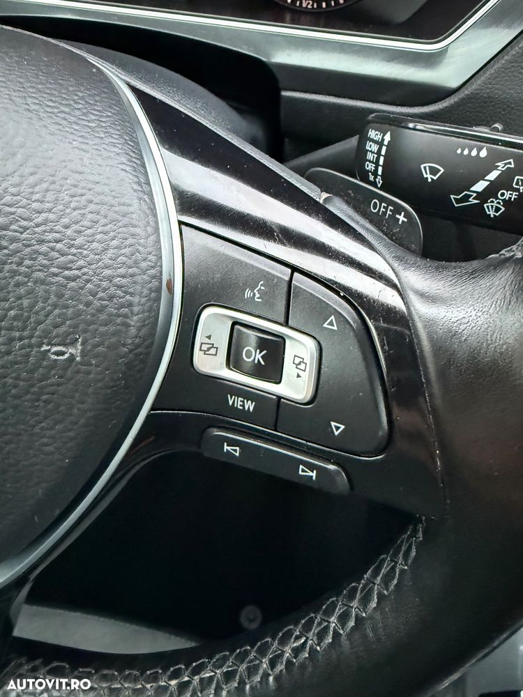 Volkswagen Tiguan 2.0 TDI SCR 4MOTION DSG Highline - 27