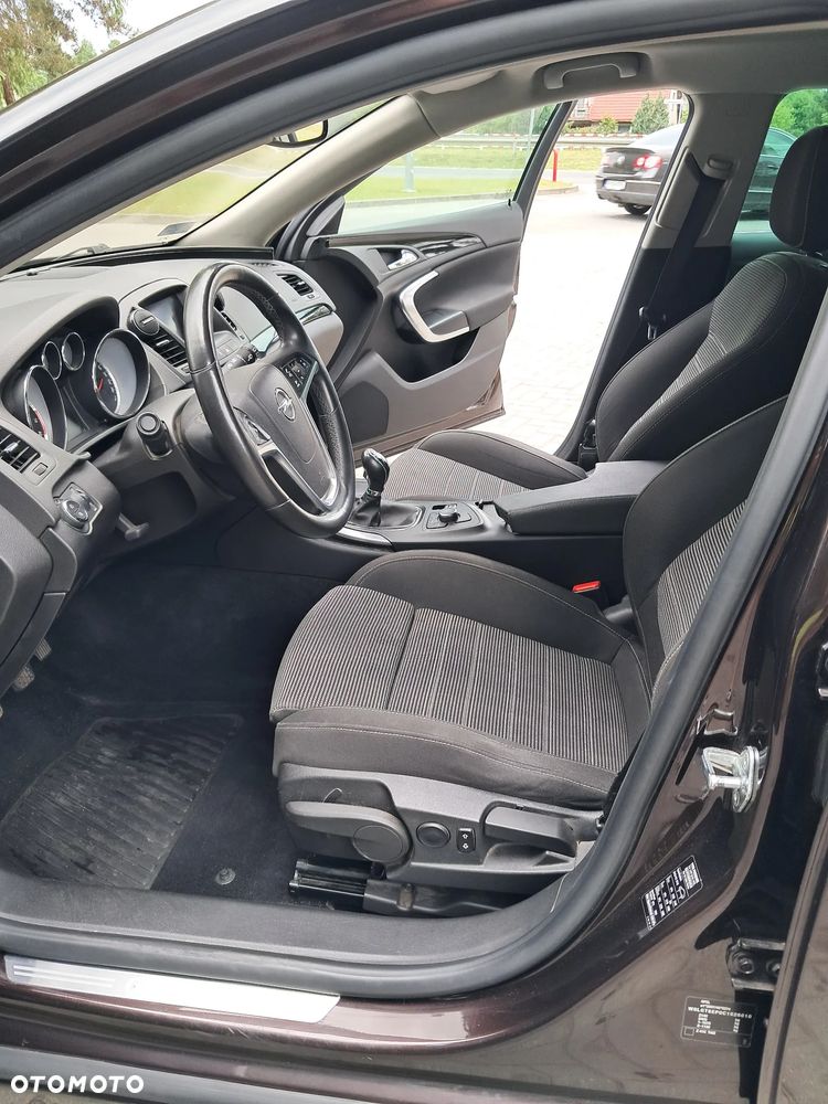 Opel Insignia - 9