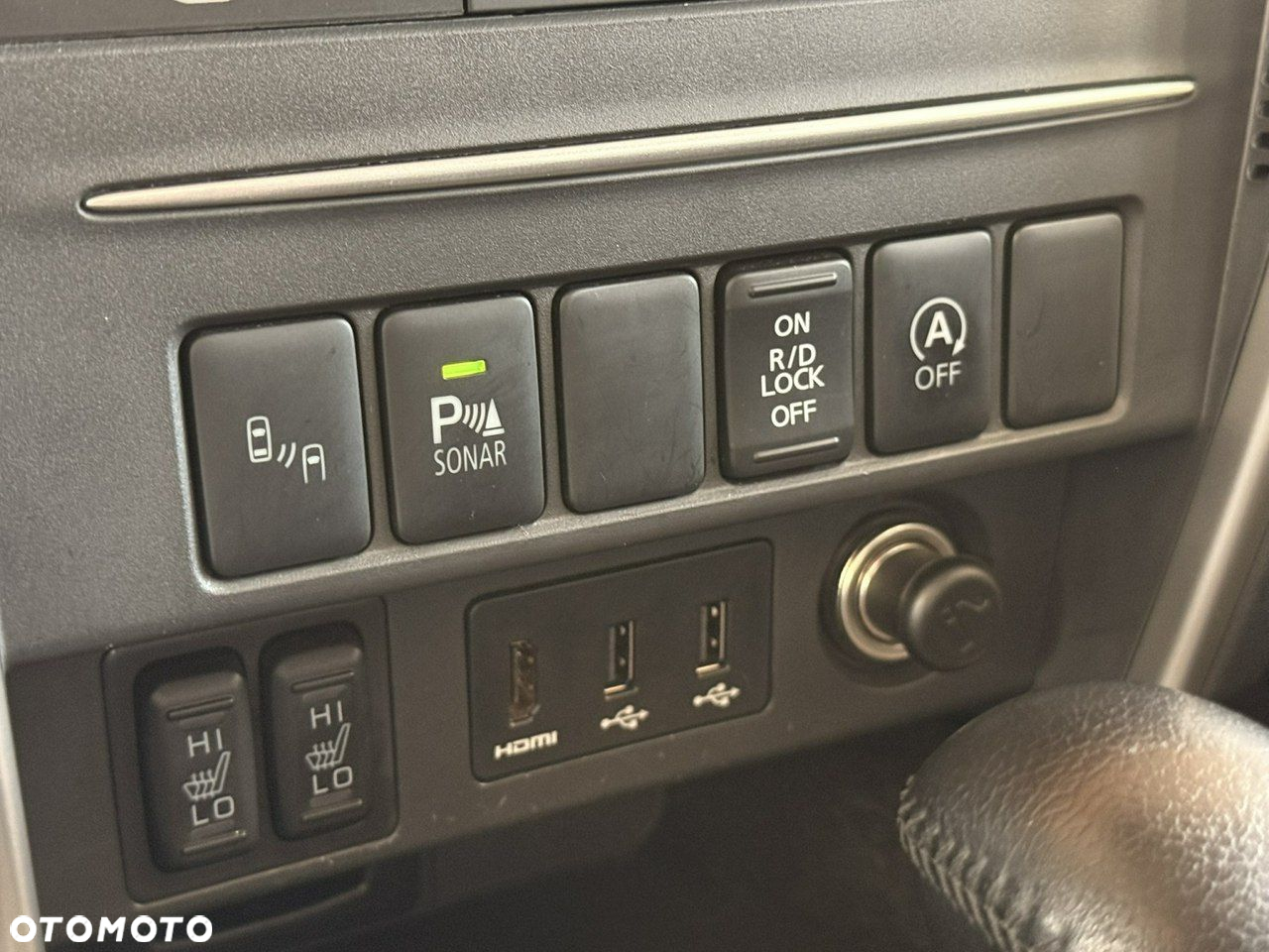 Mitsubishi L200 2.2 d DC Instyle Plus - 30