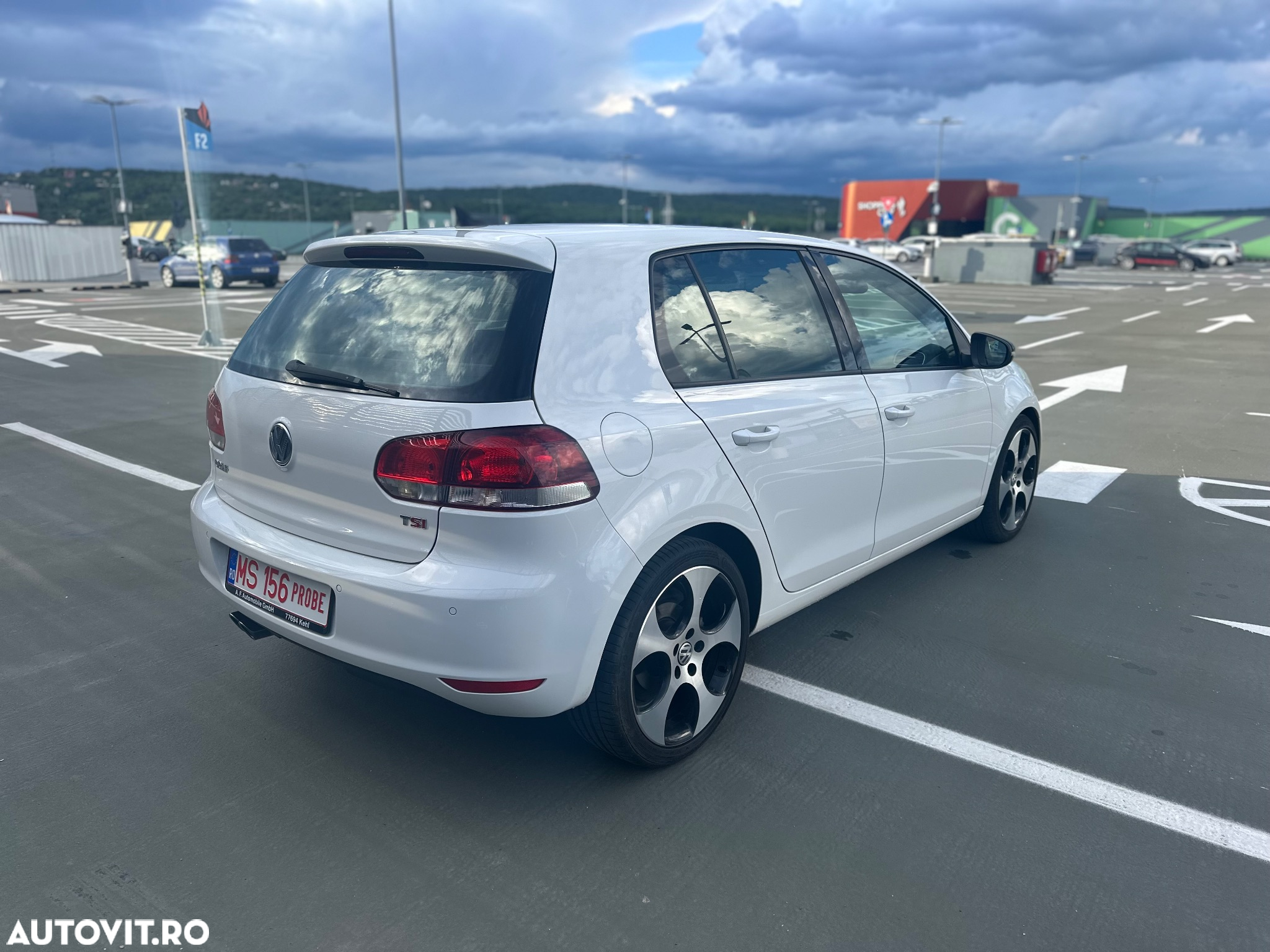 Volkswagen Golf 1.4 TSI DSG Highline - 29