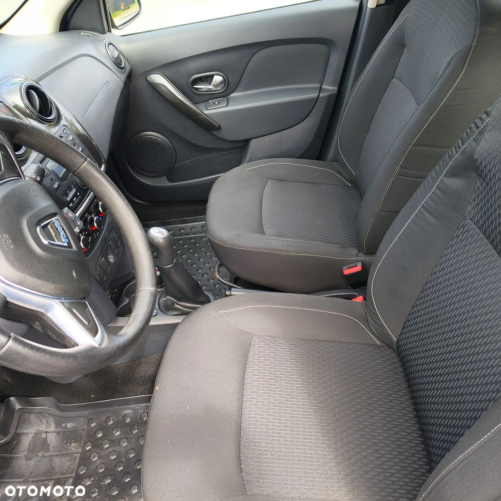 Dacia Sandero 0.9 TCe Laureate - 18