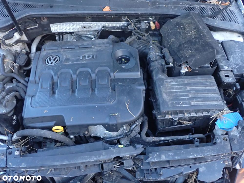 CZĘŚCI - Vw Golf VII MK7 7 1,6TDI CLHA 105KM KOMBI 5B 2015r. INDEX - 8643 - 5