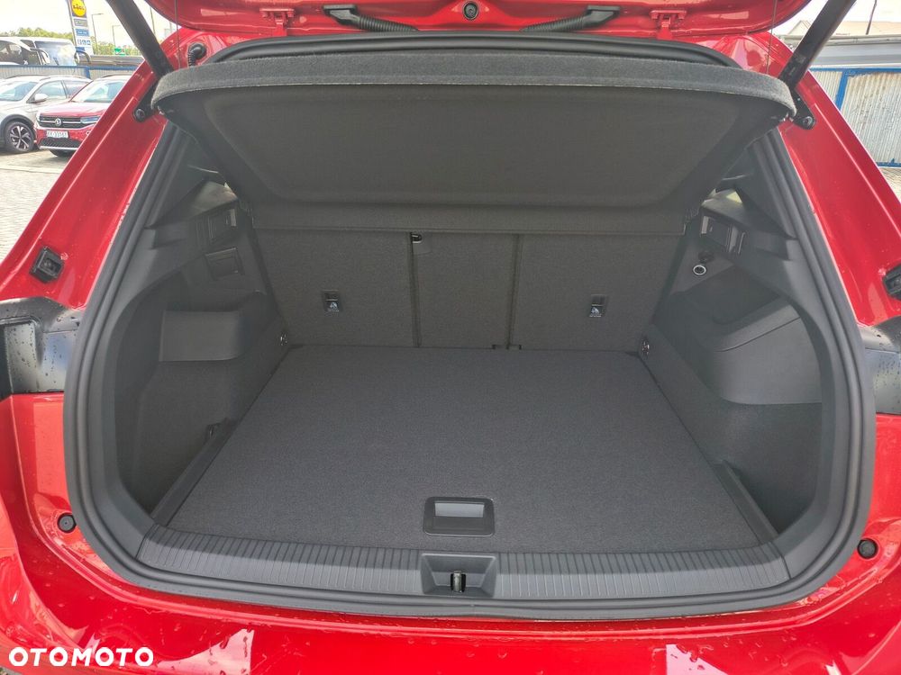 Volkswagen Tiguan 1.5 eTSI R-Line Plus DSG - 8
