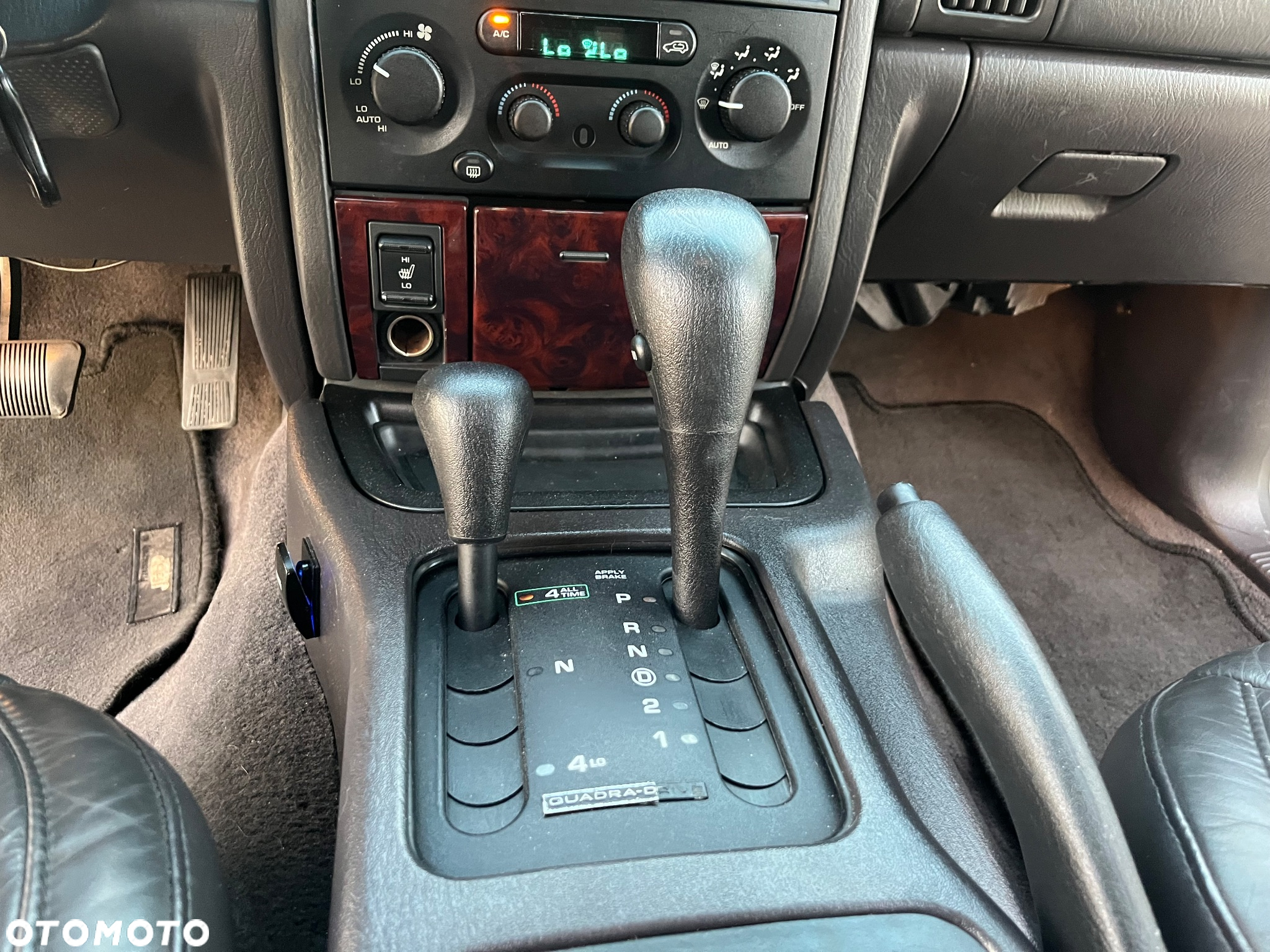 Jeep Grand Cherokee 4.7 Limited - 25