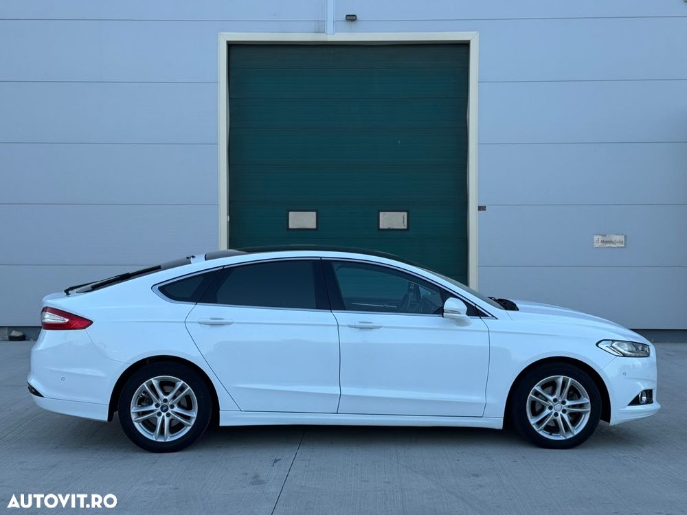 Ford Mondeo 2.0 TDCI Start-Stopp PowerShift-Aut Business Edition - 2