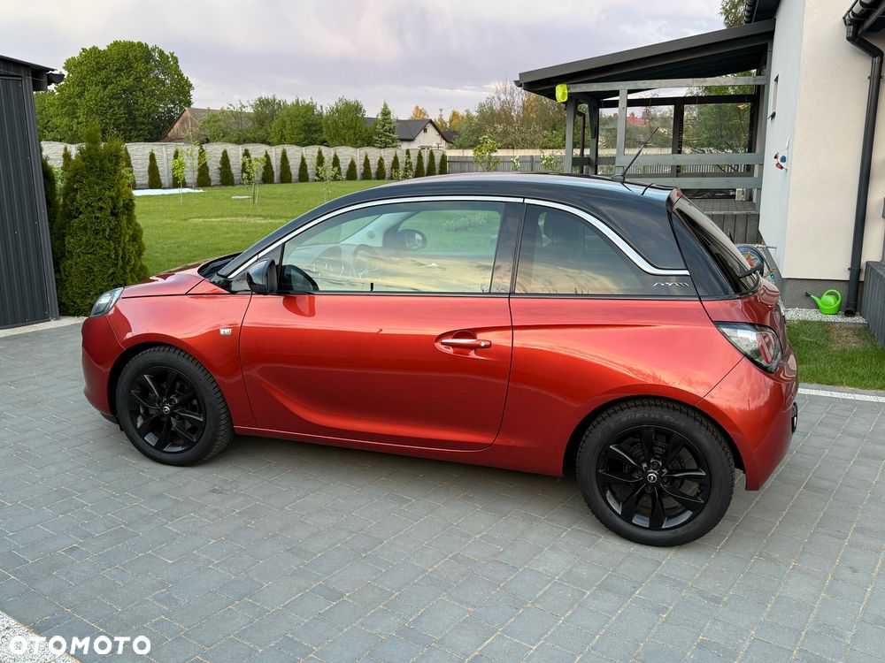 Opel Adam 1.2 Black Jack S&S - 4