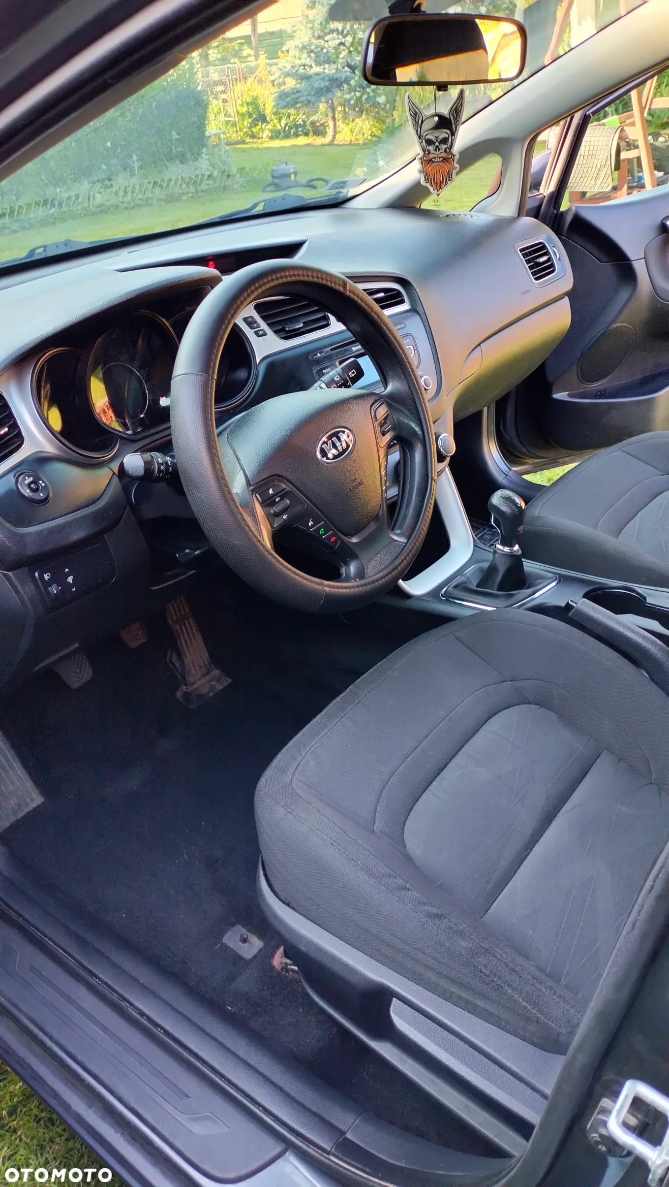 Kia Ceed - 7