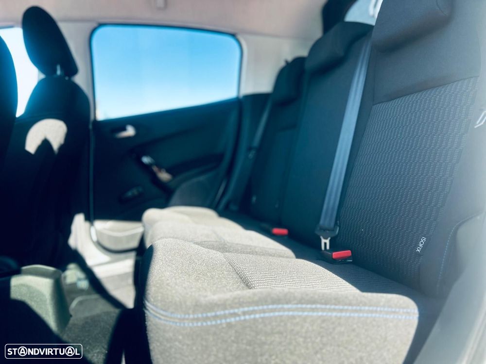 Peugeot 208 1.2 PureTech Active - 19