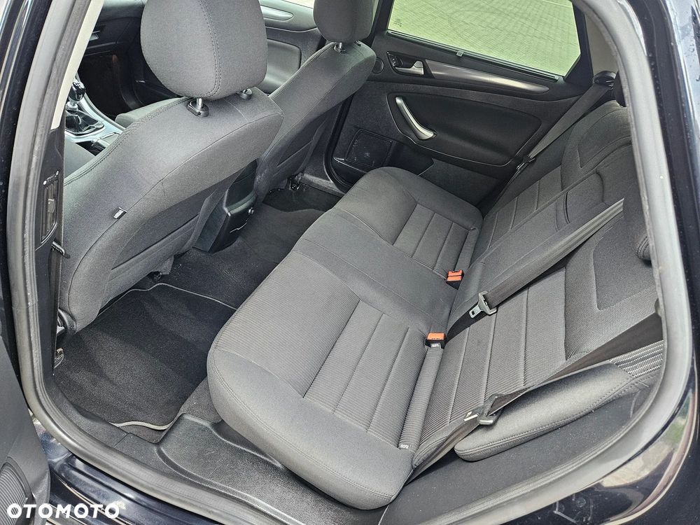 Ford Mondeo 1.6 Eco Boost Start-Stopp Titanium - 11