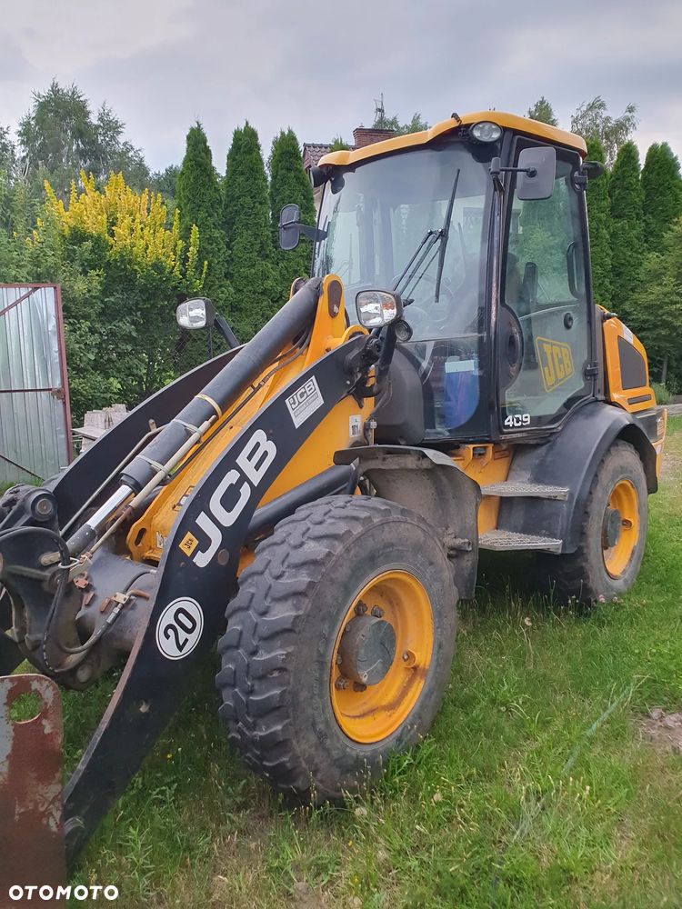 JCB 409 - 1