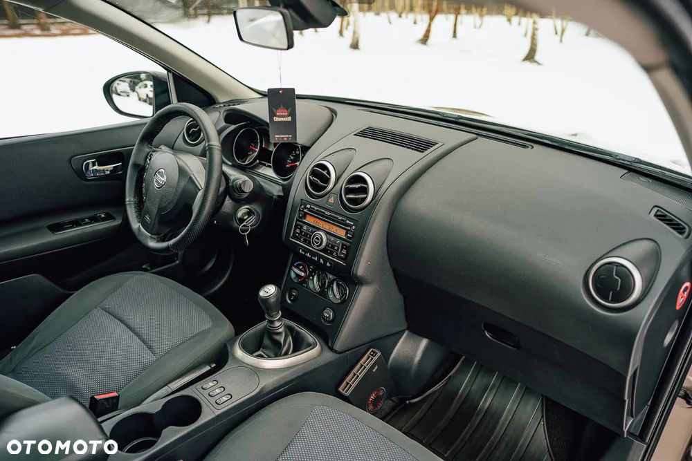 Nissan Qashqai+2 2.0 dCi DPF acenta - 15