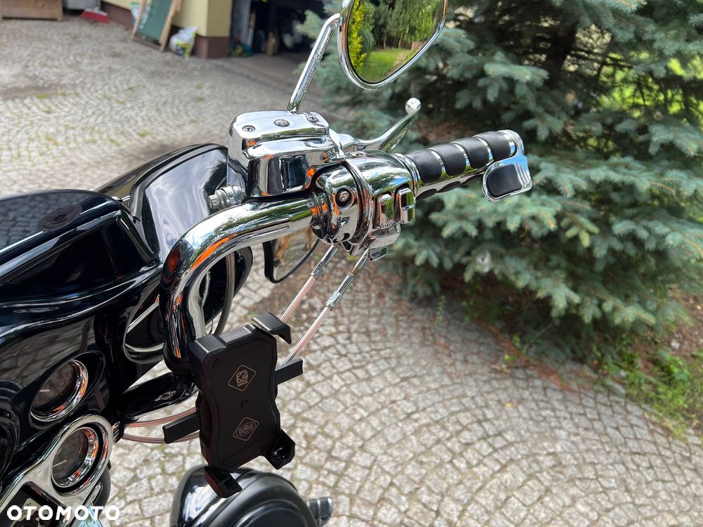 Harley-Davidson FLHT Electra Glide Standard - 7