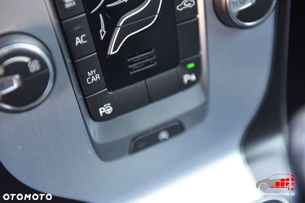 Volvo V40 - 21