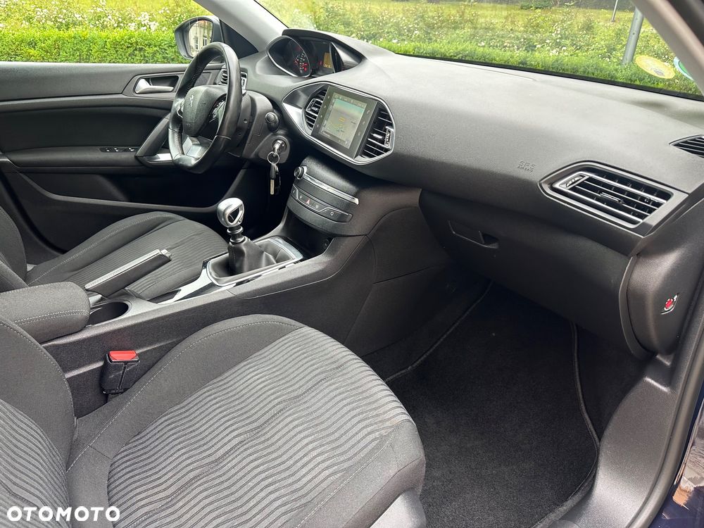 Peugeot 308 1.6 BlueHDi Business Line S&S - 30