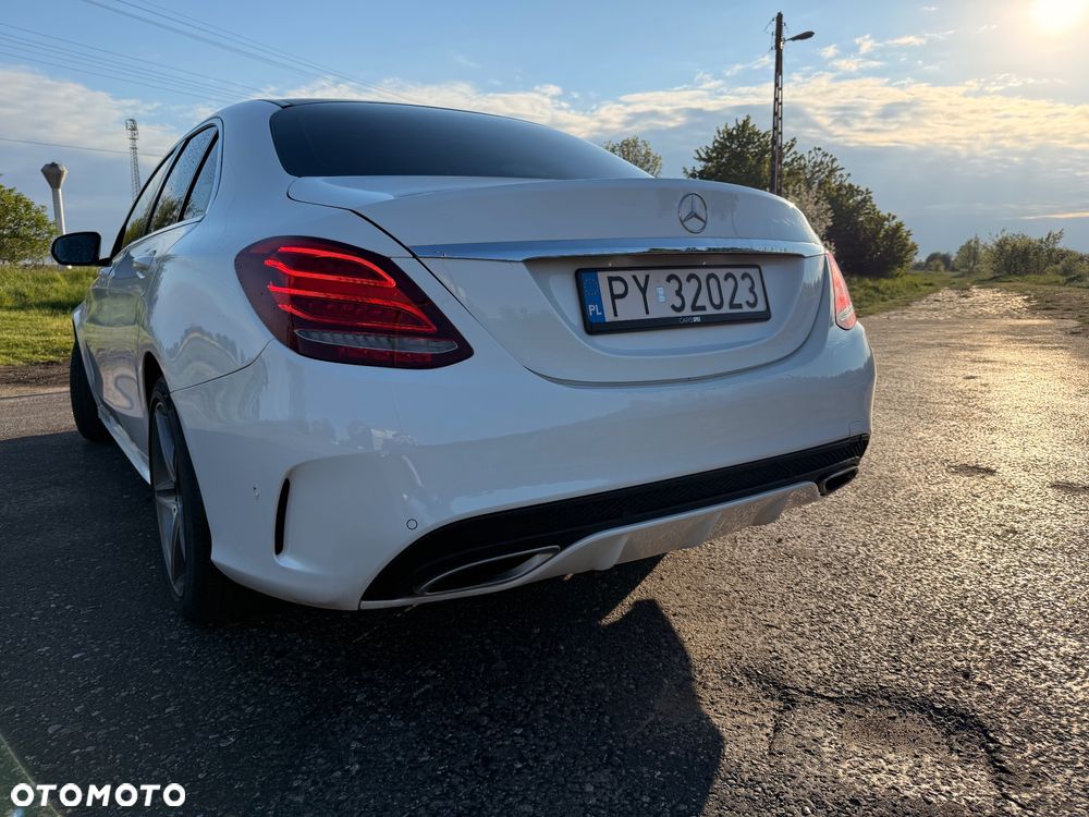 Mercedes-Benz Klasa C 200 4-Matic 9G-TRONIC - 5